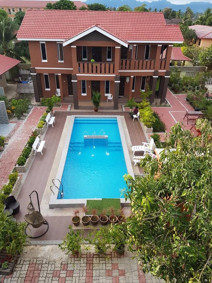 D Lima Beach Inn Pantai Cenang  Εξωτερικό φωτογραφία